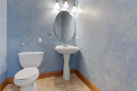 Bath - 3601 W Pinewood Dr, Monee, IL 60449 photo 4 of 5