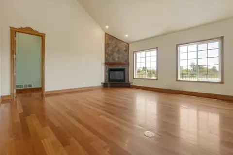 Living - 3601 W Pinewood Dr, Monee, IL 60449 photo 5 of 12