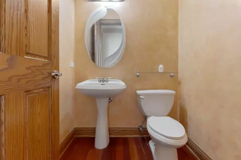 Bath - 3601 W Pinewood Dr, Monee, IL 60449 photo 1 of 5