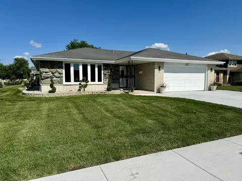 16609 Kimbark Ave, South Holland, IL 60473