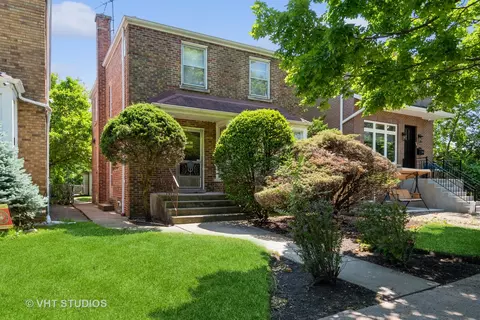 3139 W Jarlath St, Chicago, IL 60645