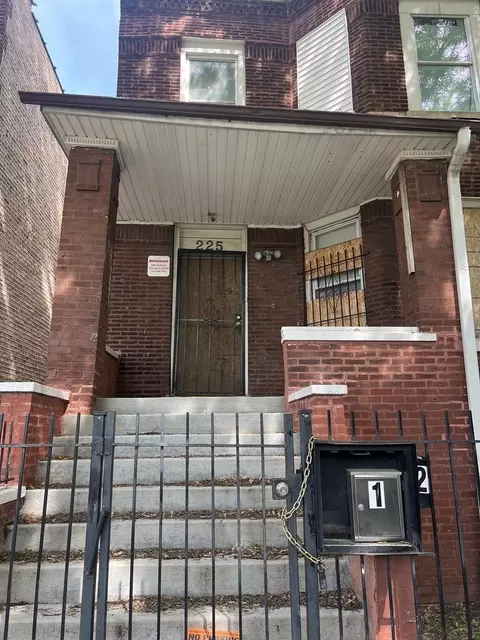 225 S Kilpatrick Ave, Chicago, IL 60644