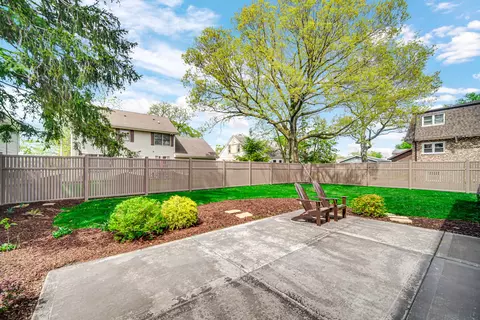 Exterior - 10846 Front St, Mokena, IL 60448 photo 4 of 5