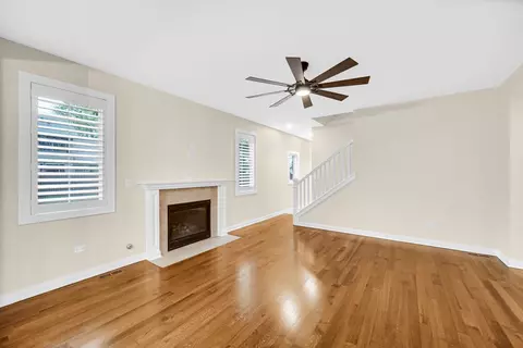 Living - 10846 Front St, Mokena, IL 60448 photo 4 of 4