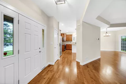 Entry Way - 10846 Front St, Mokena, IL 60448 photo 1 of 2