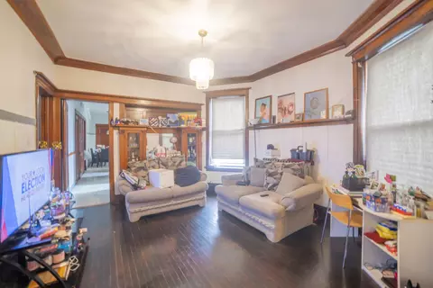 Living - 7210 S Champlain Ave, Chicago, IL 60619 photo 3 of 6