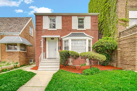 10119 S Vernon Ave, Chicago, IL 60628