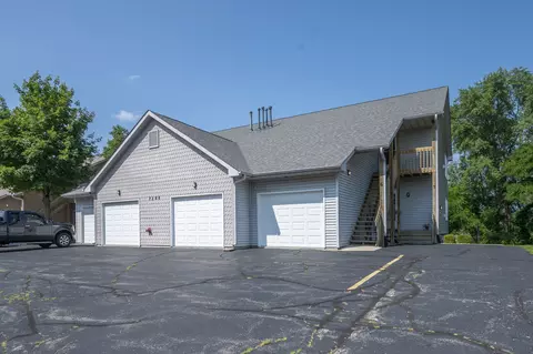 7280 N Alpine Rd #4, Loves Park, IL 61111