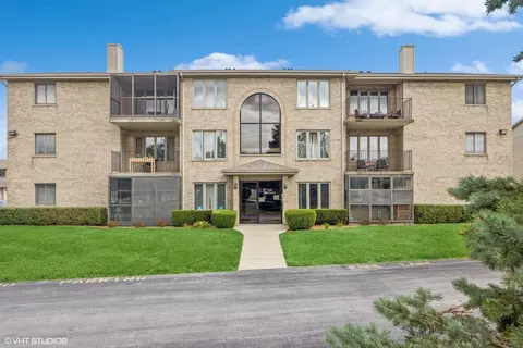 5030 Midlothian Tpke #111, Crestwood, IL 60445