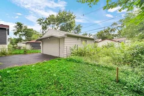 16607 Robey St, Markham, IL 60428 photo 5