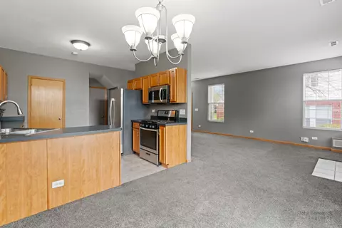 2636 Williamsburg Dr, Algonquin, IL 60102 photo 5
