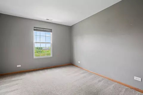 2636 Williamsburg Dr, Algonquin, IL 60102 photo 17