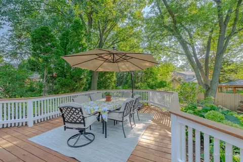 1562 Apache Dr, Naperville, IL 60563 photo 41