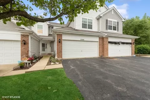 32580 N Four Seasons Blvd #27-3, Lakemoor, IL 60051