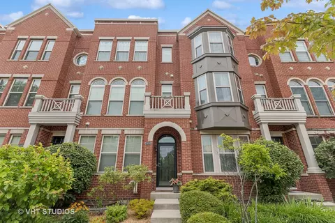 8638 Narragansett Ave #31, Morton Grove, IL 60053