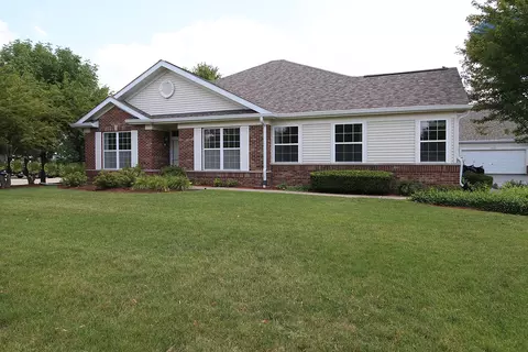 21209 Bluebill Lake Ct, Crest Hill, IL 60403