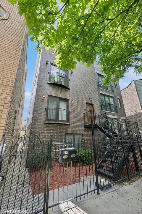 1502 N Artesian Ave #2, Chicago, IL 60622