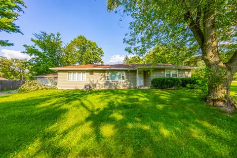 632 S Pine St, New Lenox, IL 60451