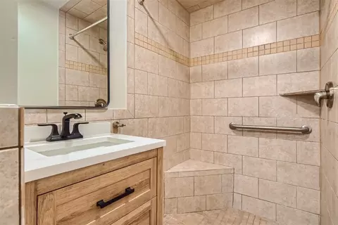 603 Delles Rd, Wheaton, IL 60187 photo 12