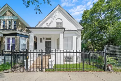 4140 W 5th Ave, Chicago, IL 60624