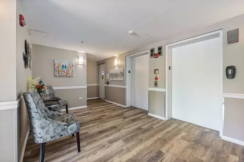 110 N Milwaukee Ave #306, Wheeling, IL 60090 photo 2