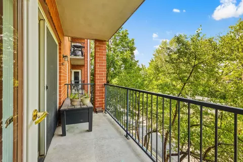 110 N Milwaukee Ave #306, Wheeling, IL 60090 photo 9