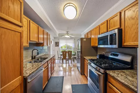 110 N Milwaukee Ave #306, Wheeling, IL 60090 photo 6