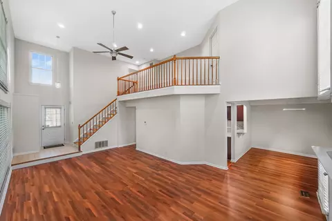 Living - 4820 Prestwick Pl, Hoffman Estates, IL 60010 photo 2 of 6