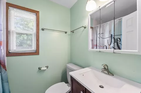 Bath - 134 Monee Rd, Park Forest, IL 60466 photo 1 of 1