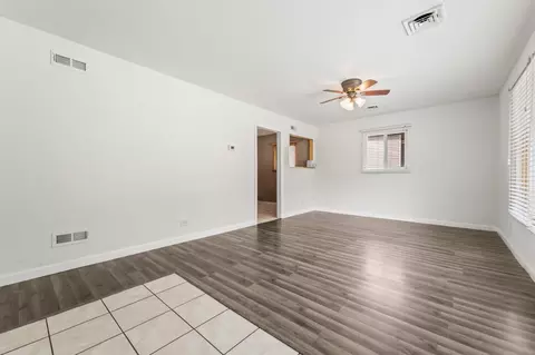 Living - 134 Monee Rd, Park Forest, IL 60466 photo 3 of 4