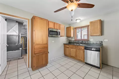 Kitchen - 134 Monee Rd, Park Forest, IL 60466 photo 1 of 1
