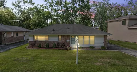 134 Monee Rd, Park Forest, IL 60466
