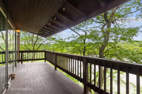 Exterior - 5508 E Lake Dr #E, Lisle, IL 60532 photo 1 of 1