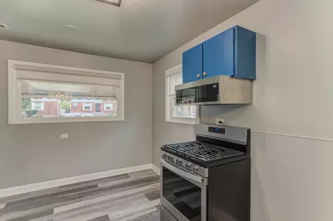 9730 S Emerald Ave, Chicago, IL 60628 photo 11