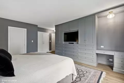 Bedroom - 100 E Bellevue Pl #8B, Chicago, IL 60611 photo 4 of 4