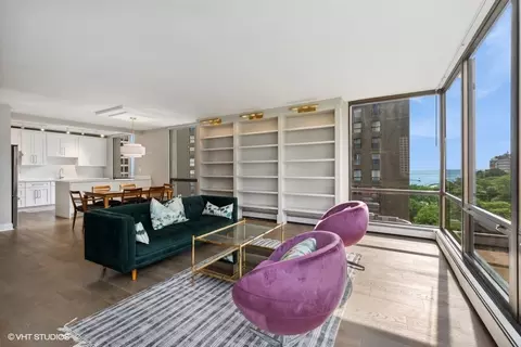 Living - 100 E Bellevue Pl #8B, Chicago, IL 60611 photo 1 of 4