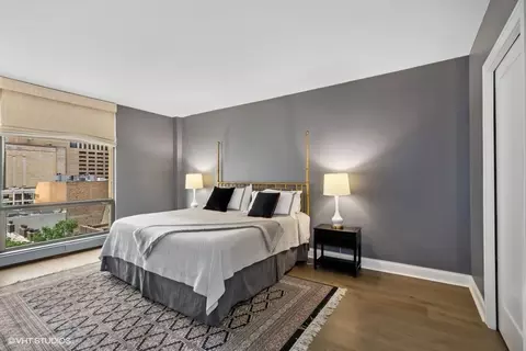 Bedroom - 100 E Bellevue Pl #8B, Chicago, IL 60611 photo 3 of 4