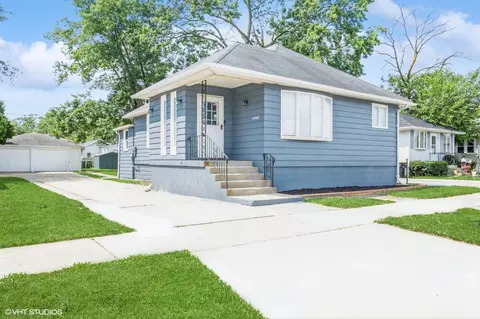 3445 Adams St, Lansing, IL 60438