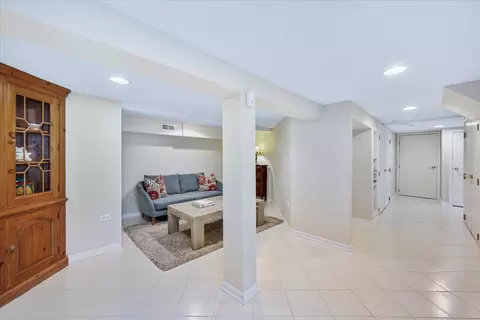 50 Warwick Rd, Winnetka, IL 60093 photo 38