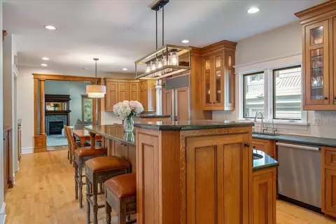50 Warwick Rd, Winnetka, IL 60093 photo 11
