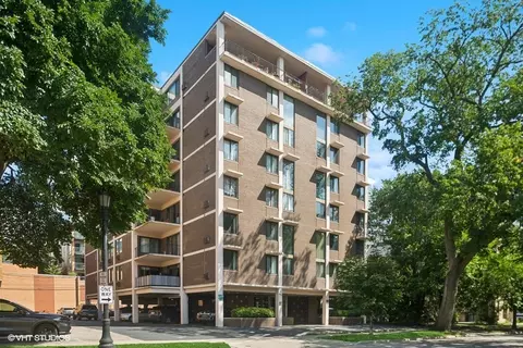 1111 Church St #307, Evanston, IL 60201