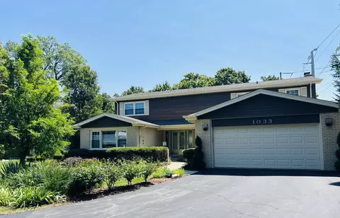 1033 New Trier Ct, Wilmette, IL 60091