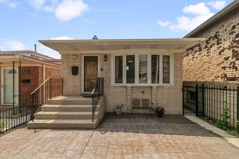 3818 S Parnell Ave, Chicago, IL 60609