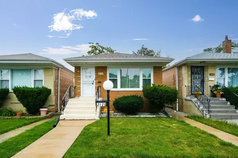 2126 W 72nd St, Chicago, IL 60636