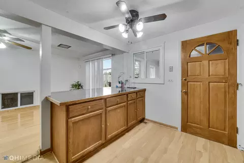 Other - 9280 Dee Rd, Des Plaines, IL 60016 photo 3 of 6