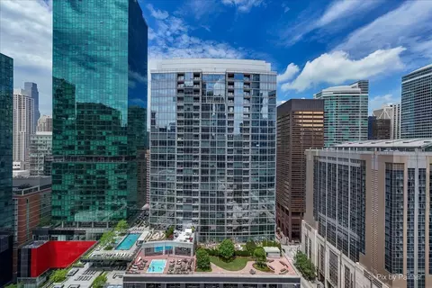 240 E Illinois St #1102, Chicago, IL 60611