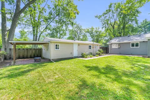 Exterior - 716 Dover Pl, Champaign, IL 61820 photo 6 of 14