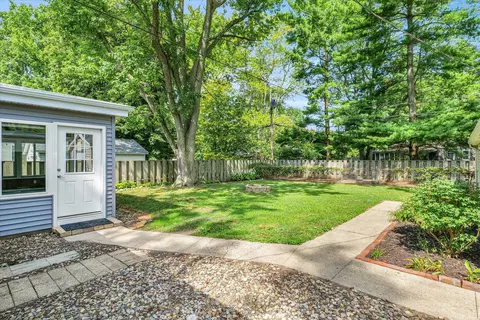 Exterior - 716 Dover Pl, Champaign, IL 61820 photo 10 of 14