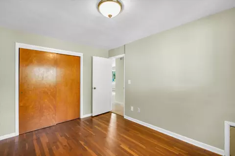 Bedroom - 716 Dover Pl, Champaign, IL 61820 photo 4 of 4