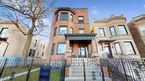 3121 W Augusta Blvd, Chicago, IL 60622